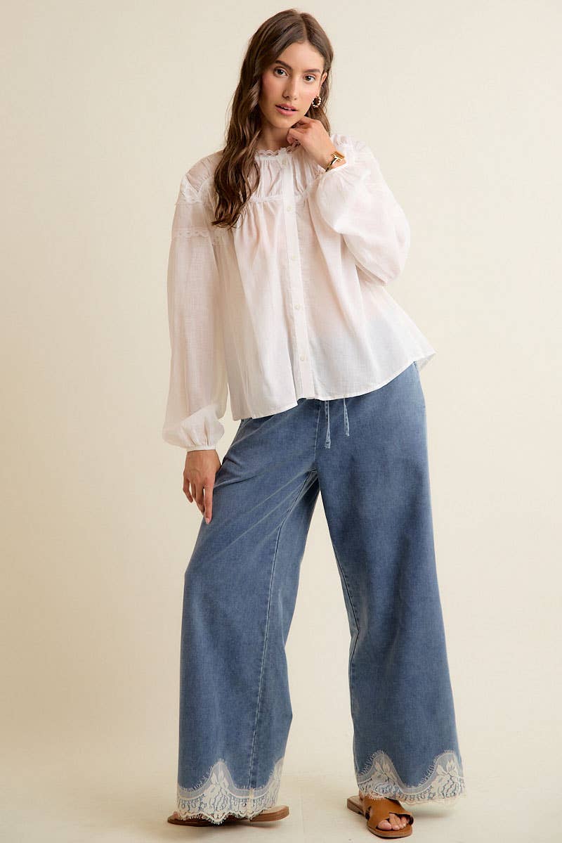 LACE TRIM MID RISE DENIM PANTS