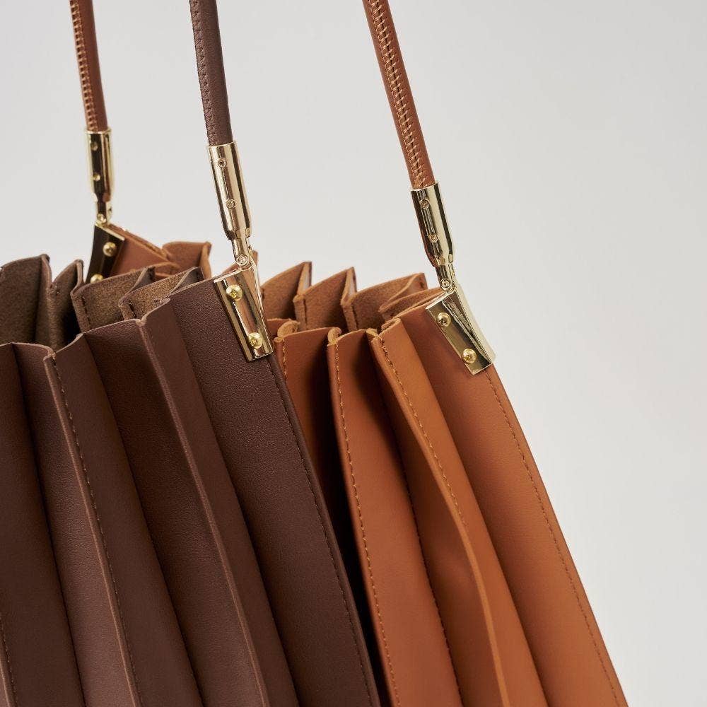 Carrie Chocolate Shoulder Bag