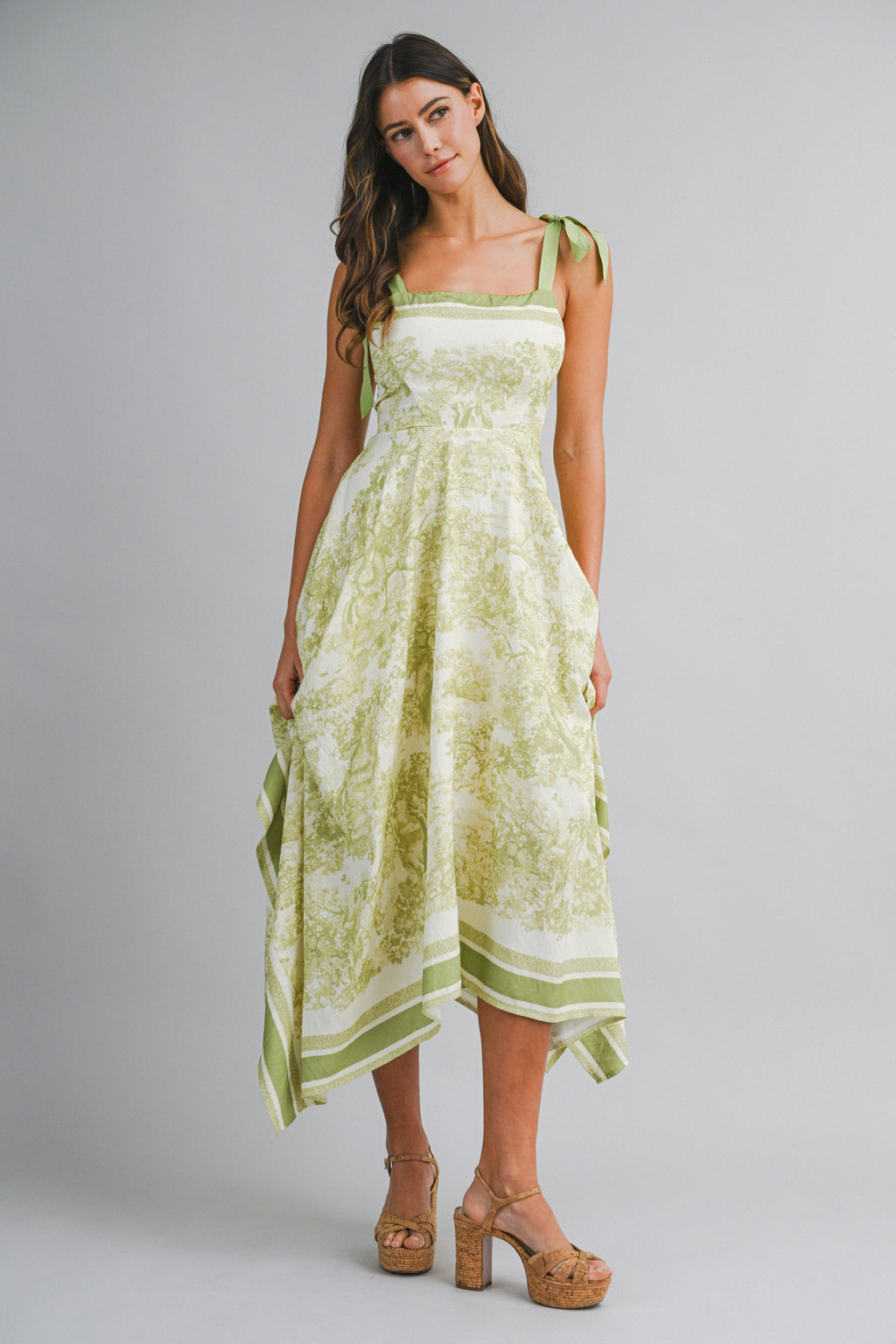Border Print Hankerchief-hem Midi Dress