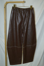 Le Lis Barrel Brown Pleather PAnts