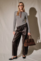 Le Lis Barrel Brown Pleather PAnts