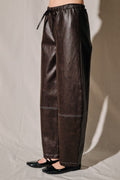 Le Lis Barrel Brown Pleather PAnts