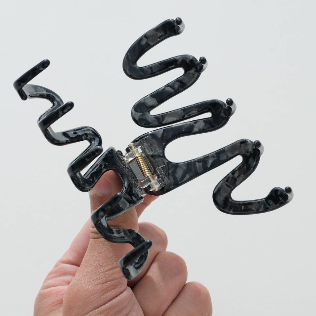 Willow Vintage Acetate Squiggle Claw Clip - Large