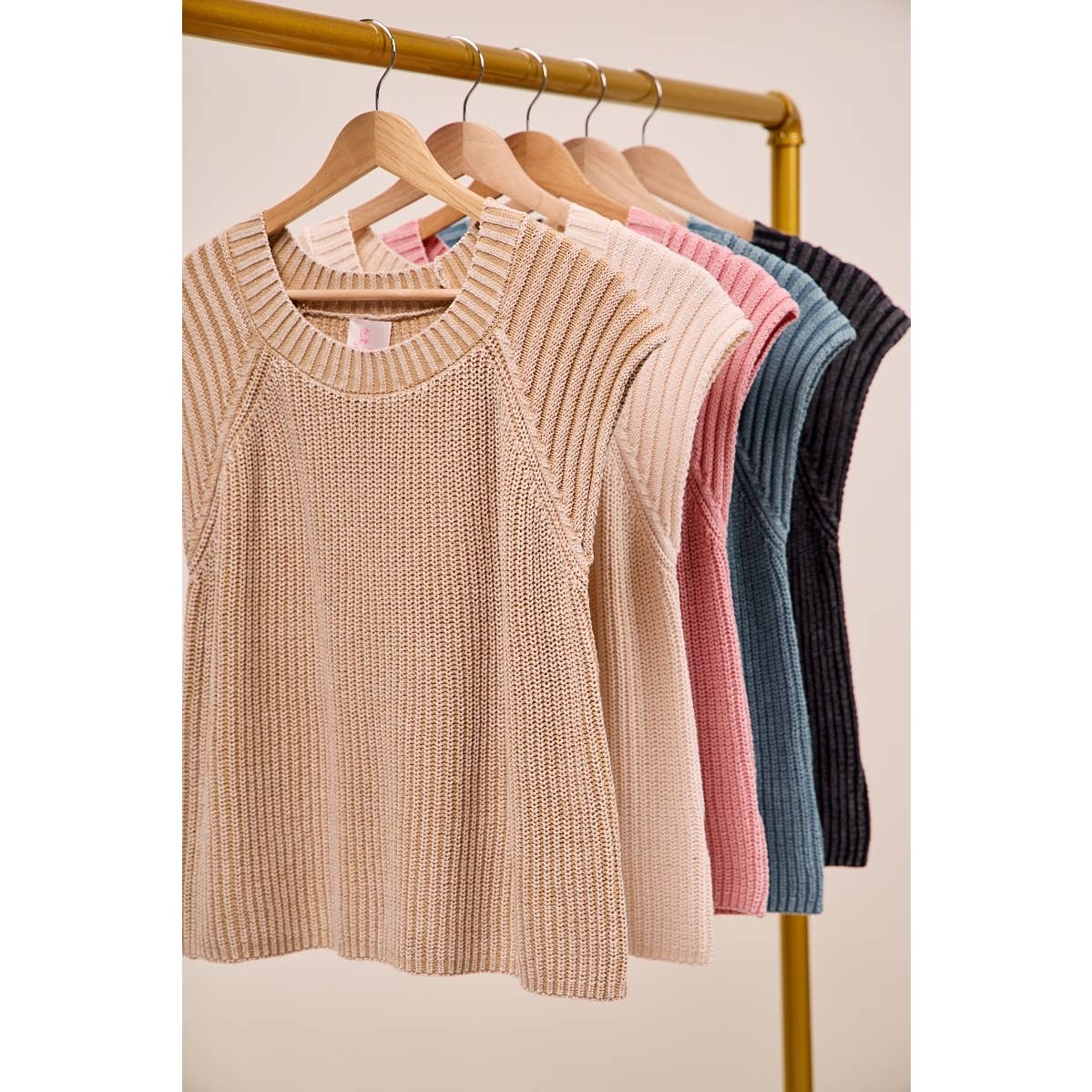MINERAL WASHED RAGLAN SLEEVELESS SWEATER TOP