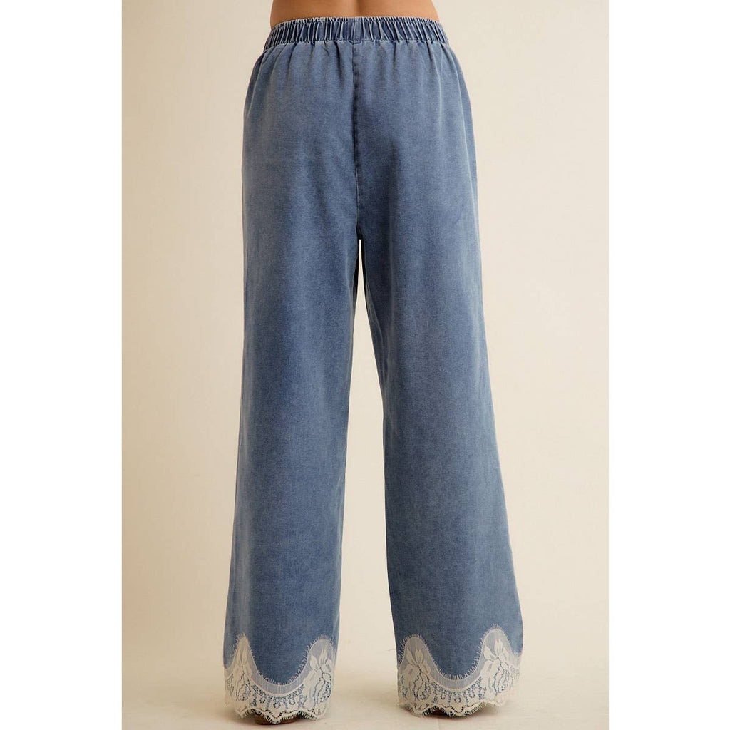 LACE TRIM MID RISE DENIM PANTS