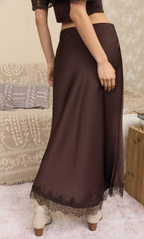 Lace Hem Slip-on Skirt