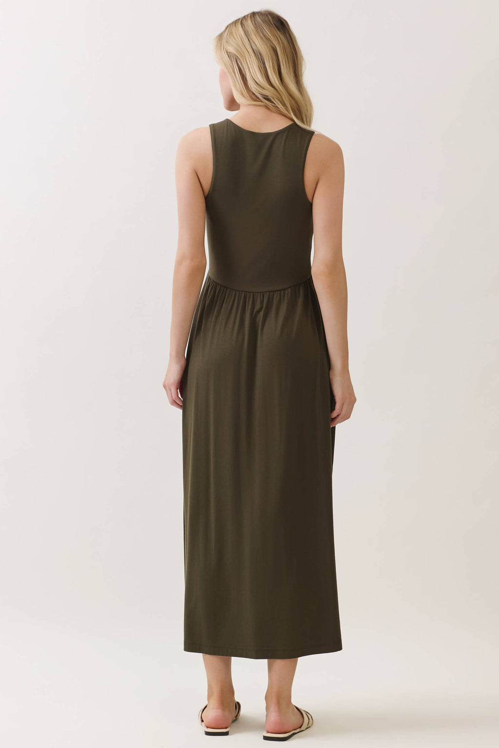 Solid Sleeveless Midi Dress